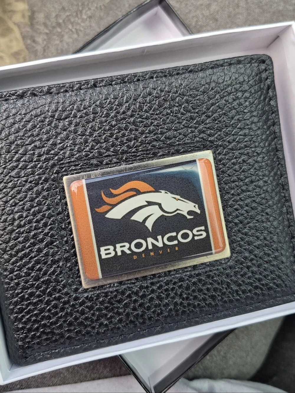 BNIB Denver Broncos Logo Patch Wallet Accent